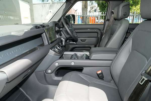2025 Land Rover Defender 110 D350 X-Dynamic HSE L663