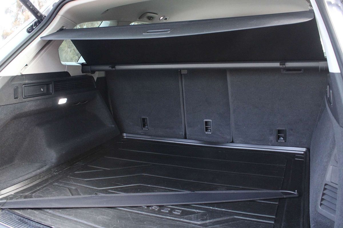 2023 Volkswagen Touareg 170TDI CR