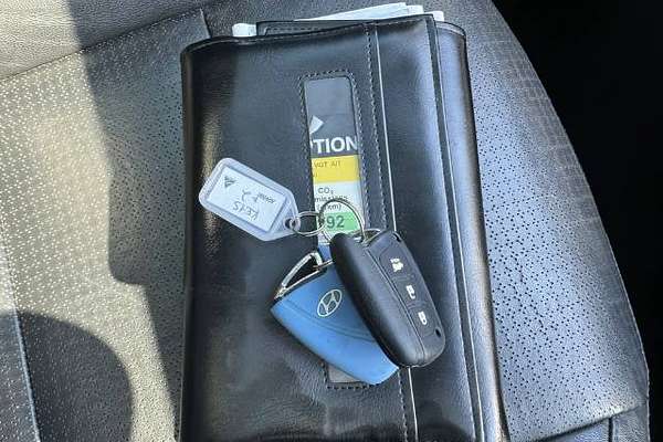 2013 Hyundai Santa Fe Highlander DM