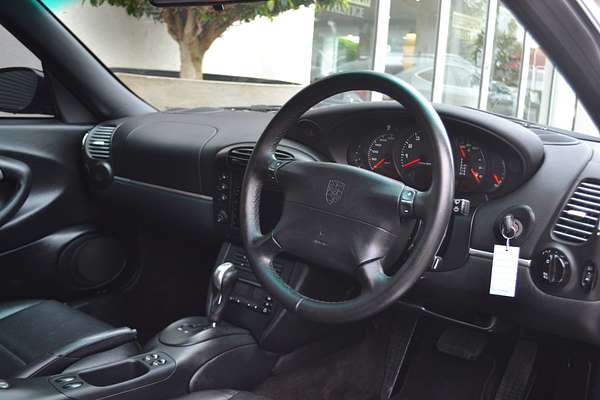 1998 Porsche 911 Carrera 996