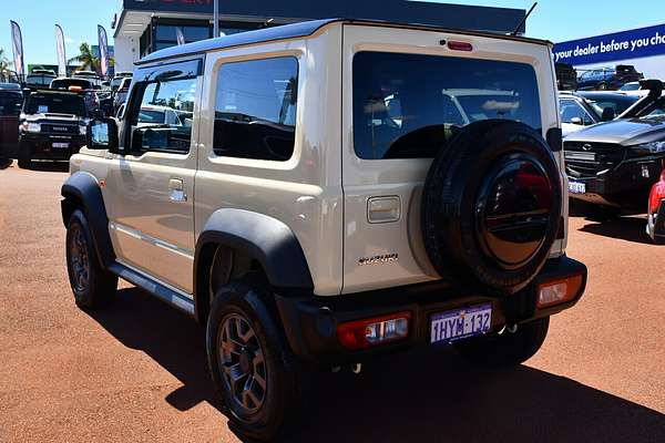 2023 Suzuki Jimny GLX GJ