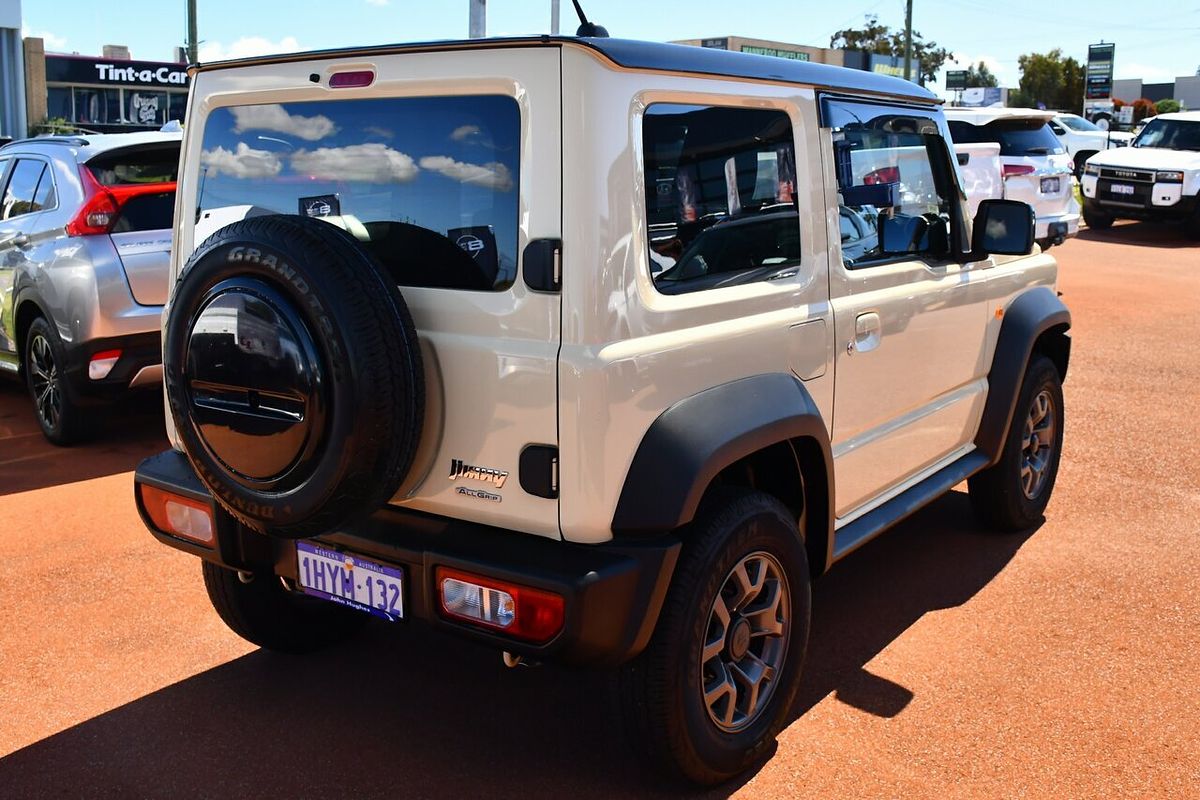 2023 Suzuki Jimny GLX GJ