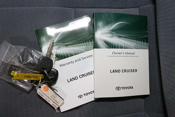 2024 Toyota Landcruiser GXL VDJL79R 4X4