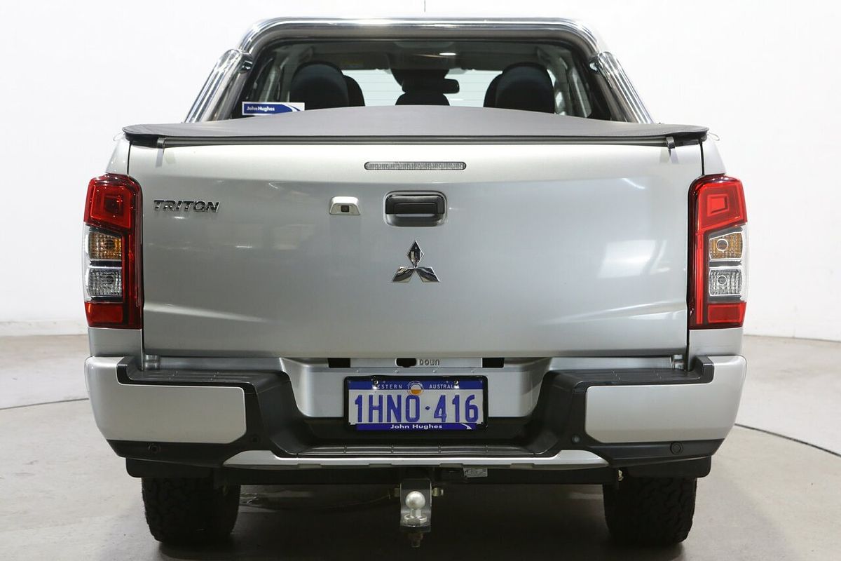 2022 Mitsubishi Triton GLX MR 4X4
