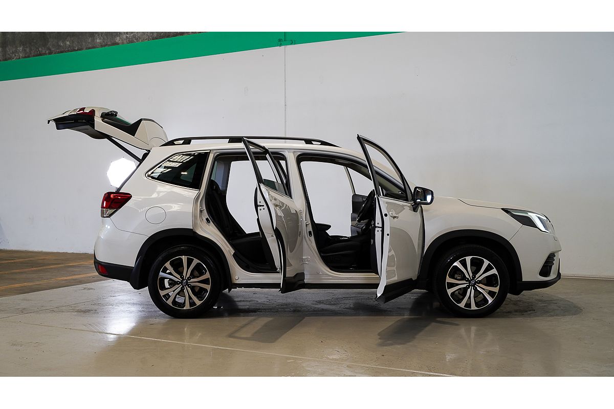 2021 Subaru Forester 2.5i Premium S5