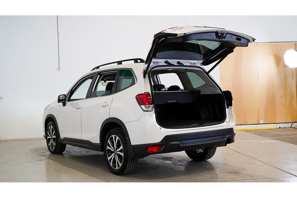 2021 Subaru Forester 2.5i Premium S5