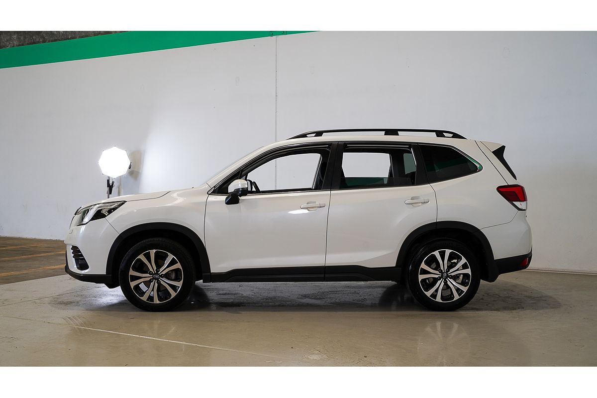 2021 Subaru Forester 2.5i Premium S5