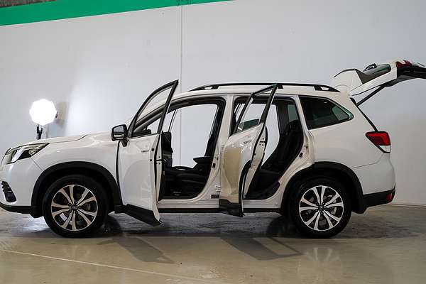 2021 Subaru Forester 2.5i Premium S5