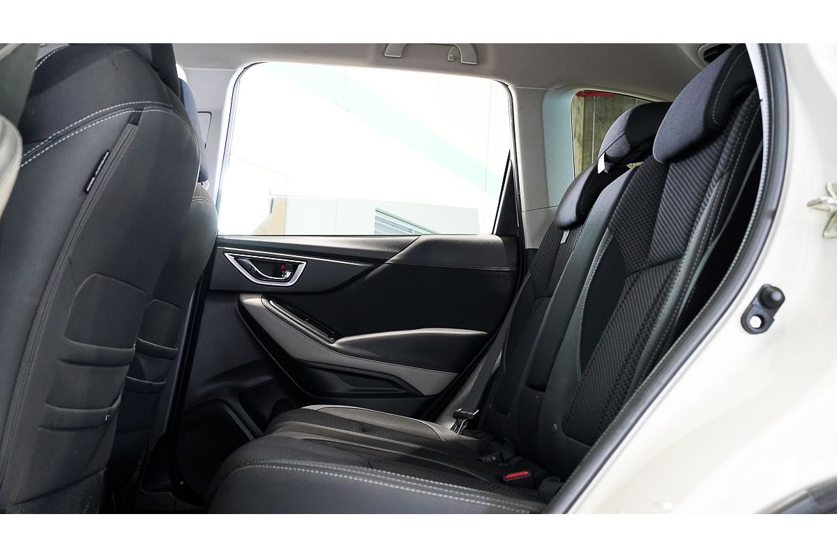 2021 Subaru Forester 2.5i Premium S5