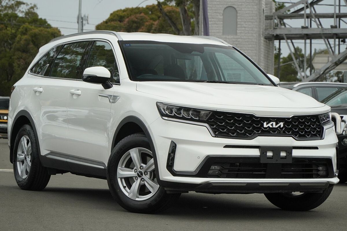 2023 Kia Sorento S MQ4