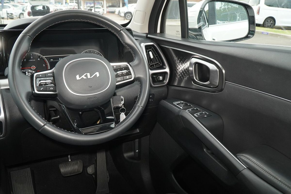 2023 Kia Sorento S MQ4