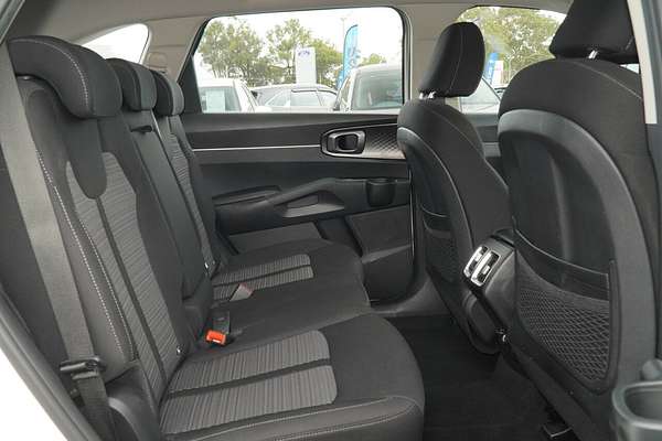 2023 Kia Sorento S MQ4