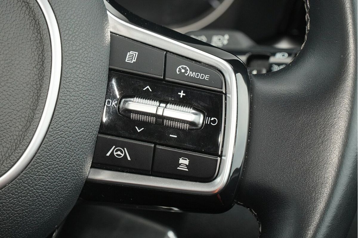 2023 Kia Sorento S MQ4