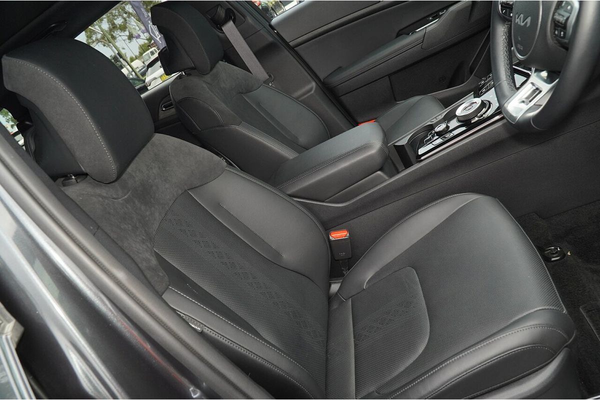 2023 Kia Sportage GT-Line NQ5