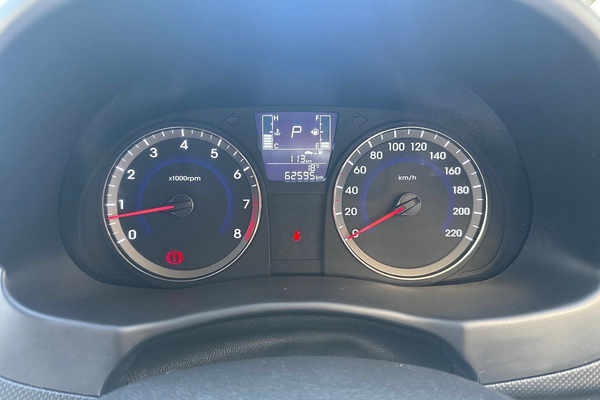 2015 Hyundai Accent Active RB2
