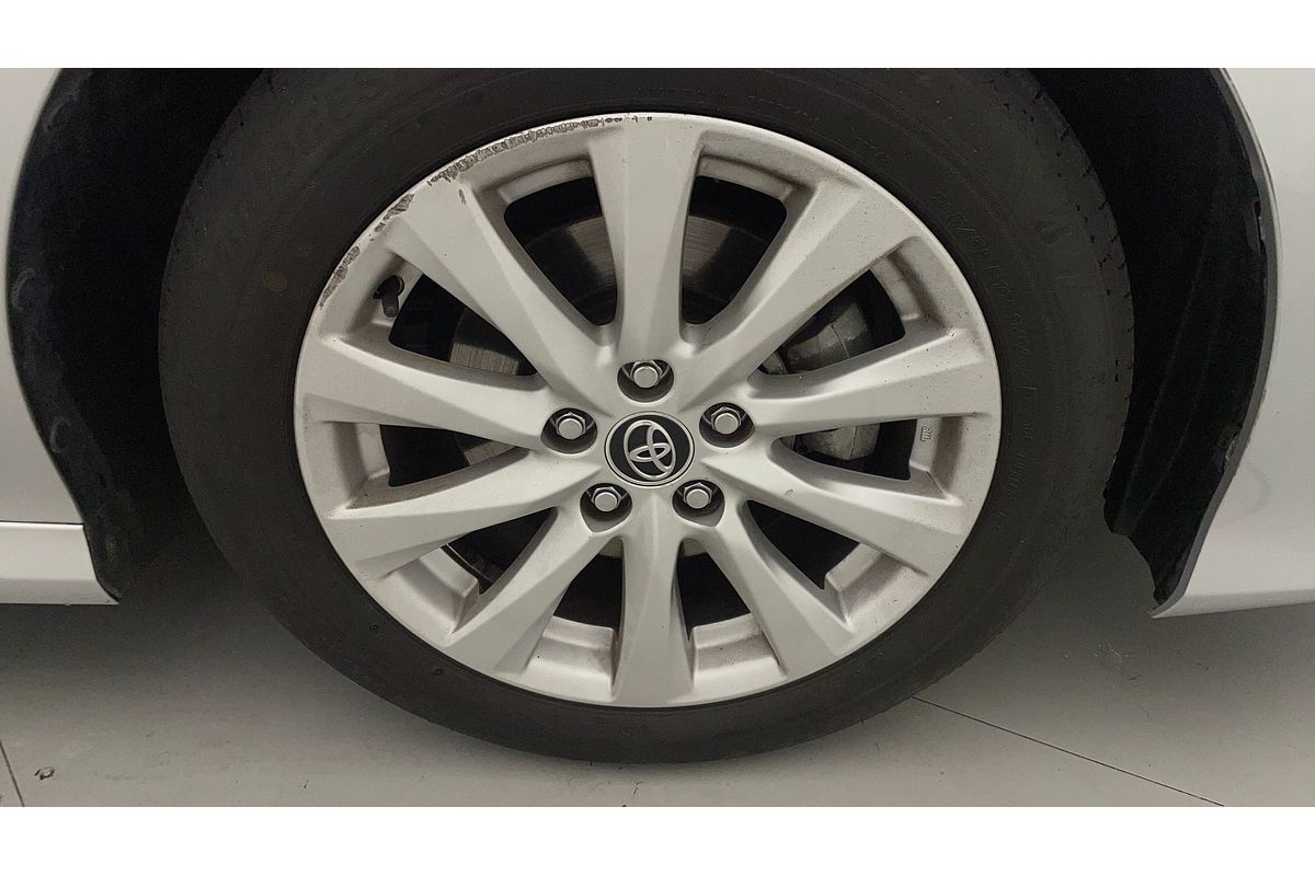 2018 Toyota Camry Ascent AXVH71R