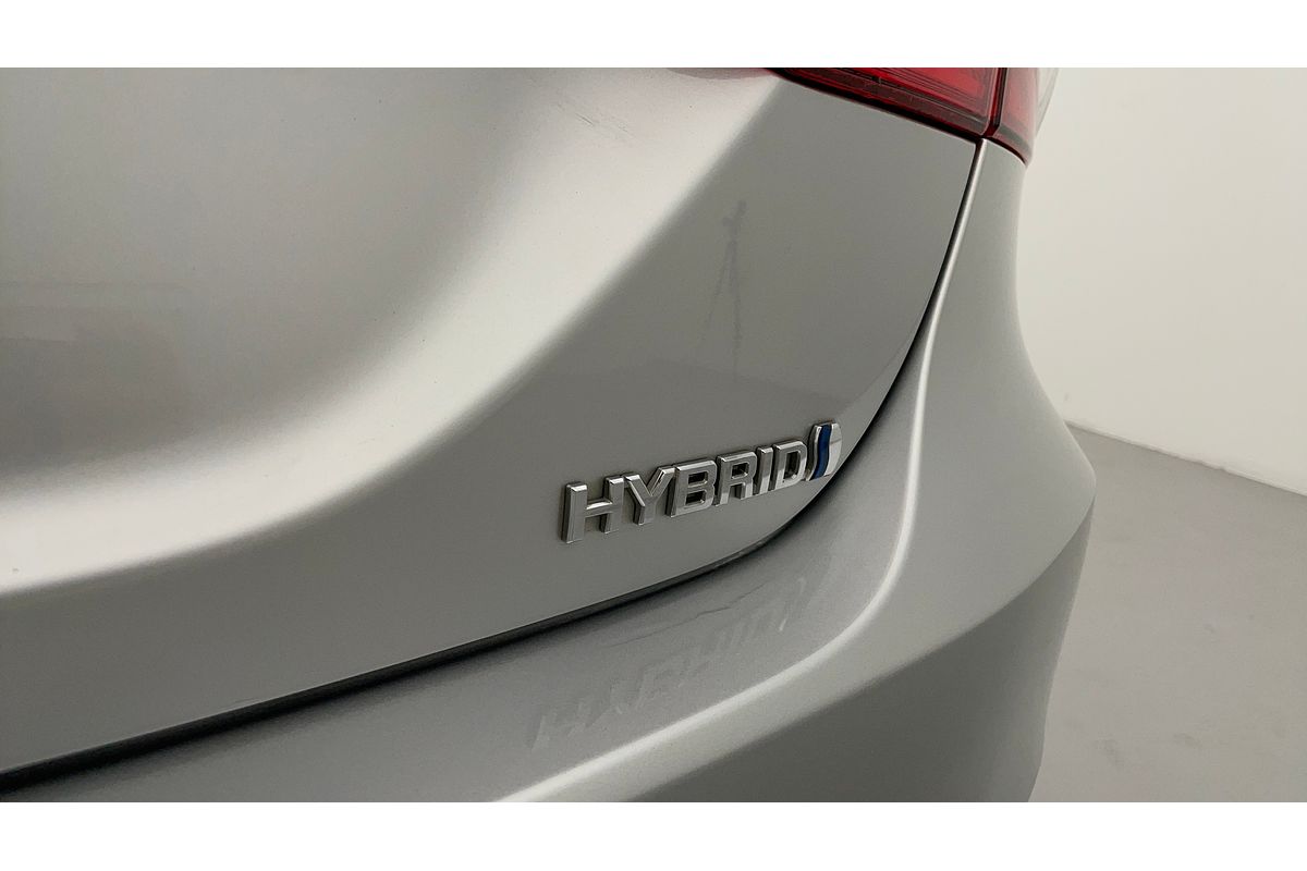 2018 Toyota Camry Ascent AXVH71R