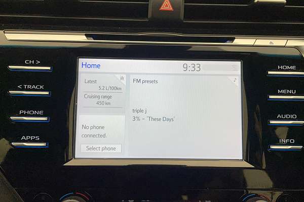 2018 Toyota Camry Ascent AXVH71R