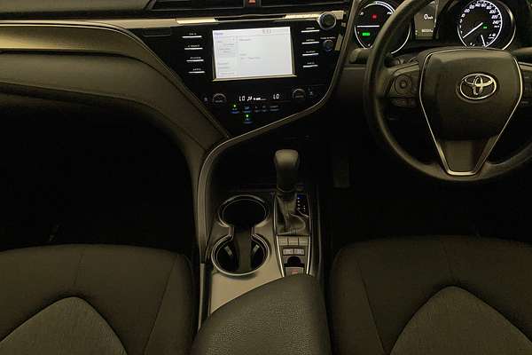 2018 Toyota Camry Ascent AXVH71R