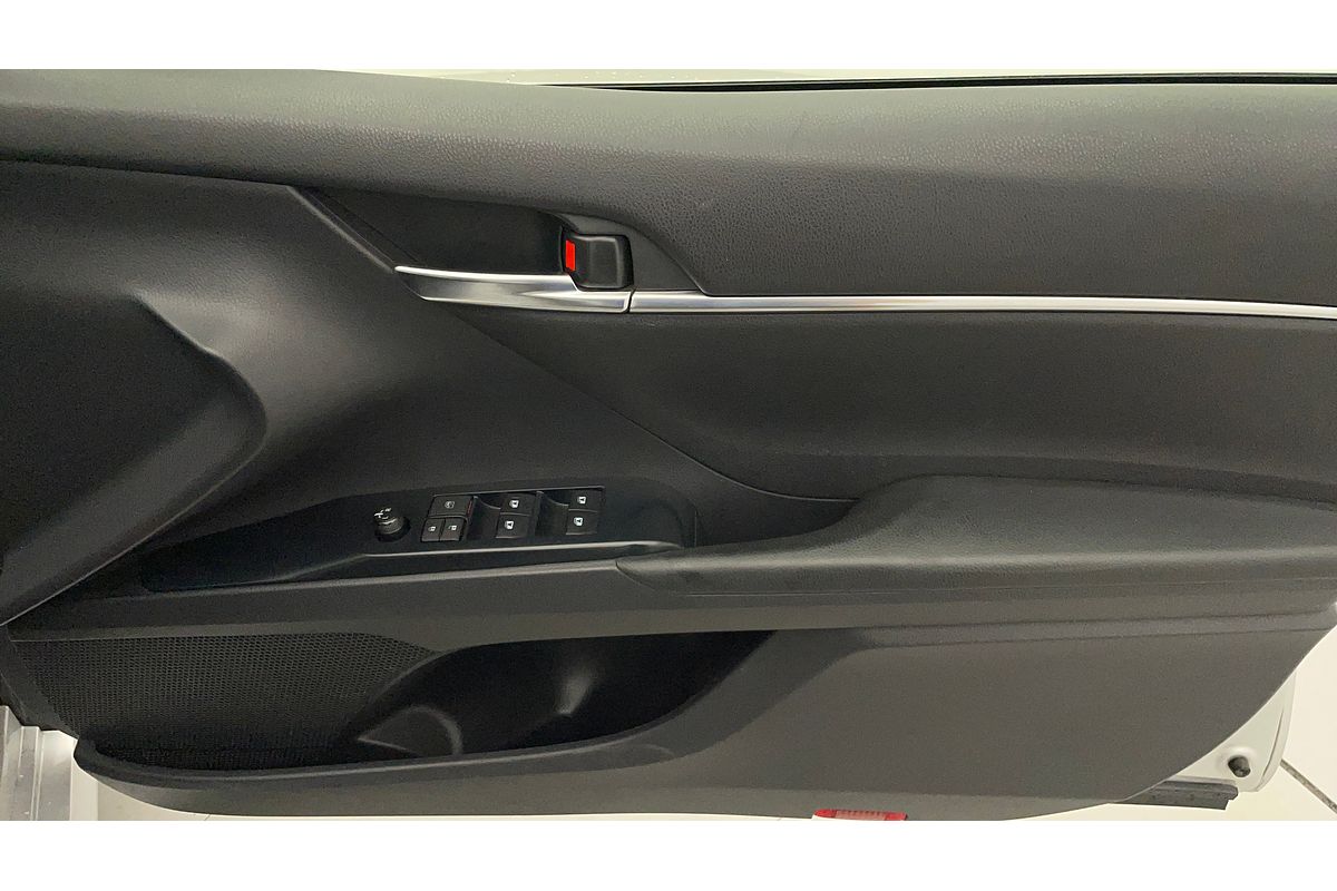 2018 Toyota Camry Ascent AXVH71R