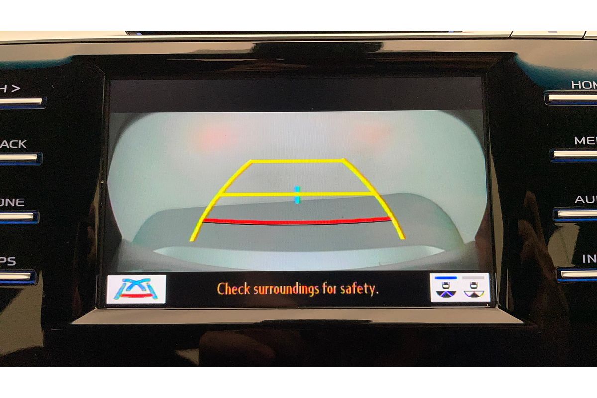 2018 Toyota Camry Ascent AXVH71R