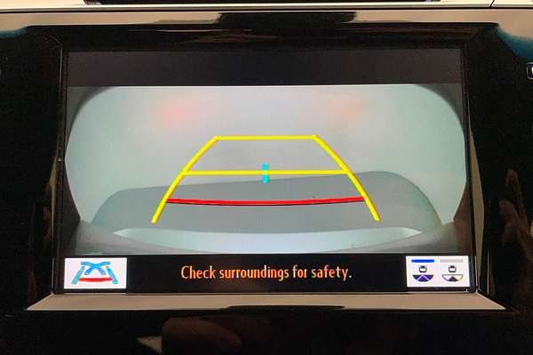 2018 Toyota Camry Ascent AXVH71R