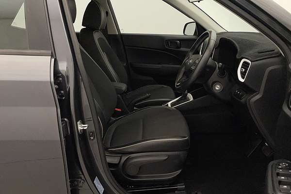 2021 Hyundai Venue Active QX.V3