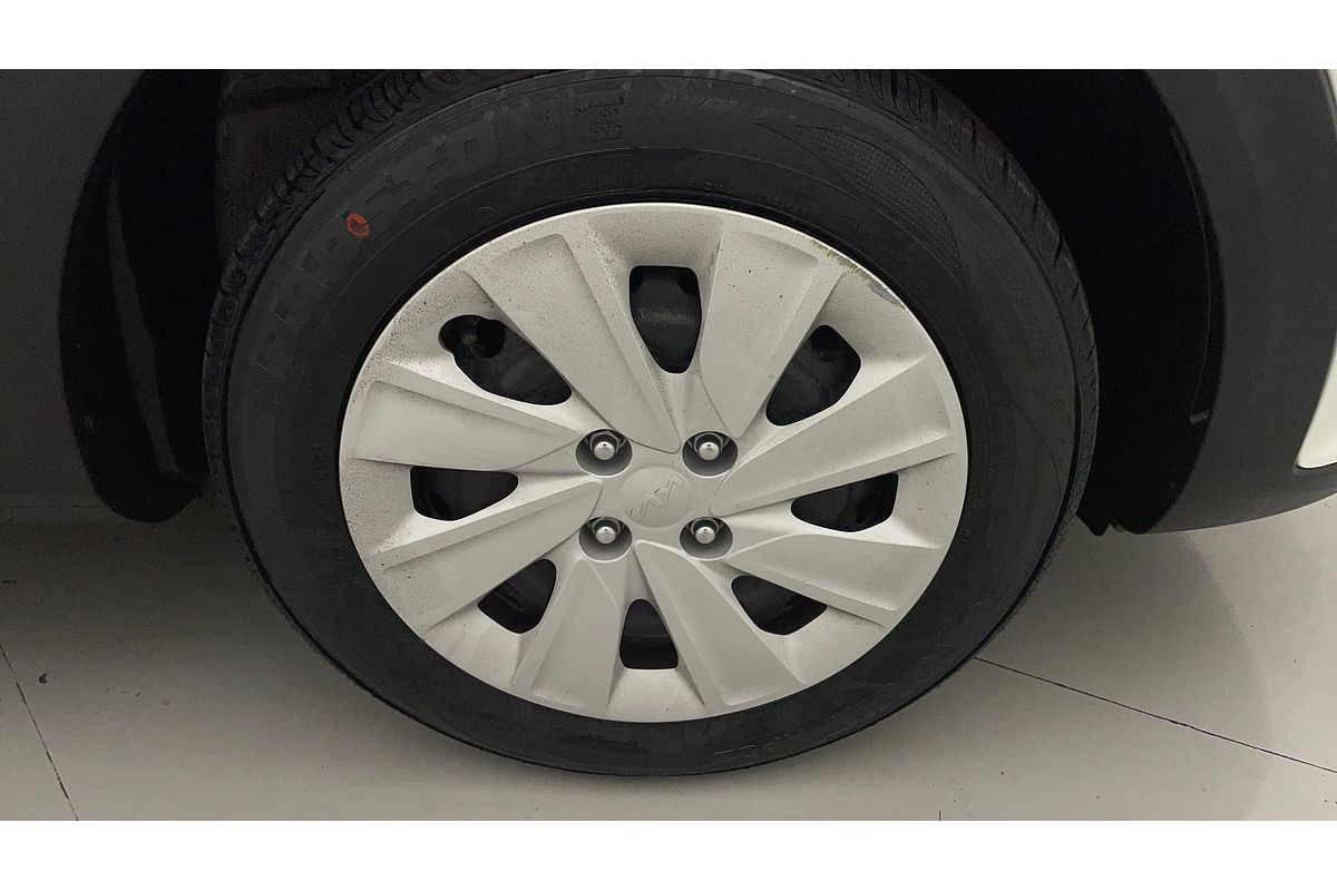 2023 Kia Stonic S YB