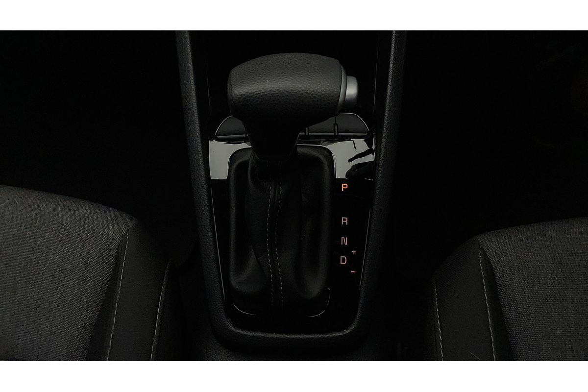 2023 Kia Stonic S YB