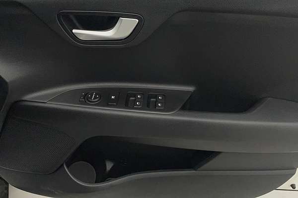 2023 Kia Stonic S YB