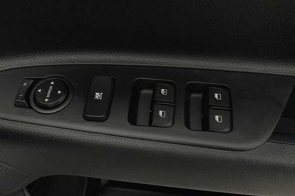 2023 Kia Stonic S YB