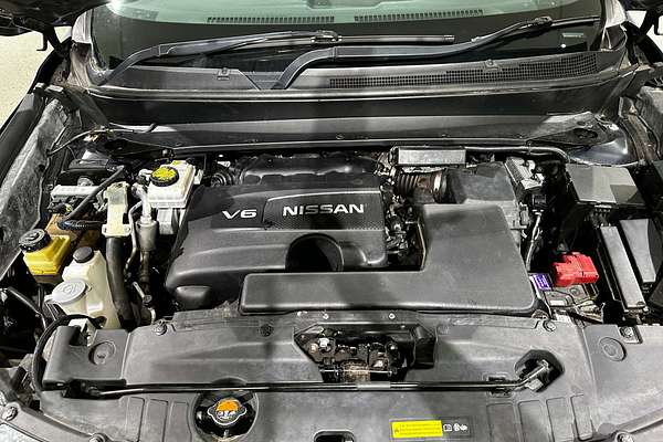 2017 Nissan Pathfinder Ti R52 Series II