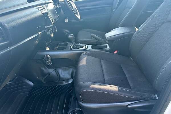 2022 Toyota Hilux SR GUN126R 4X4