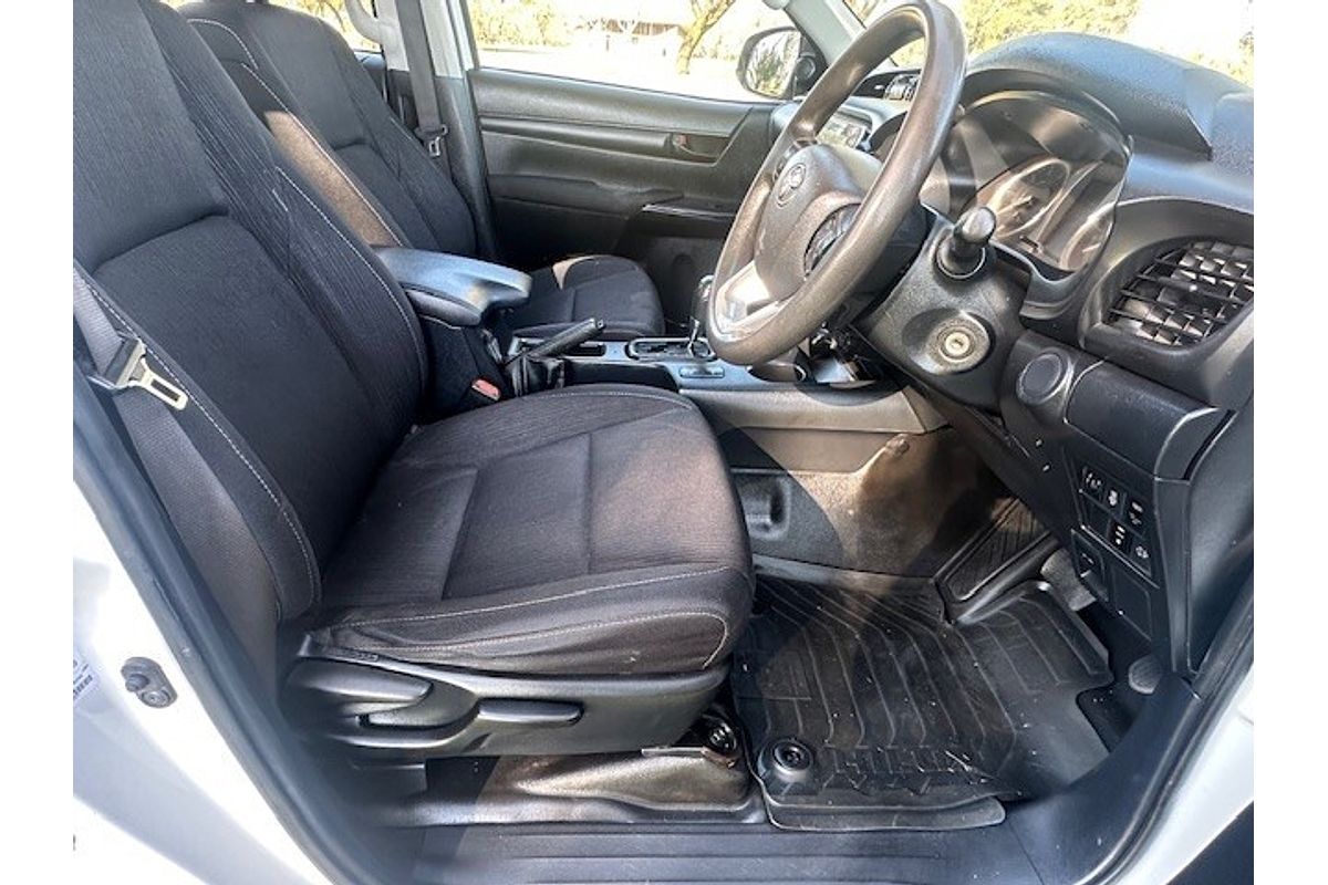 2022 Toyota Hilux SR GUN126R 4X4