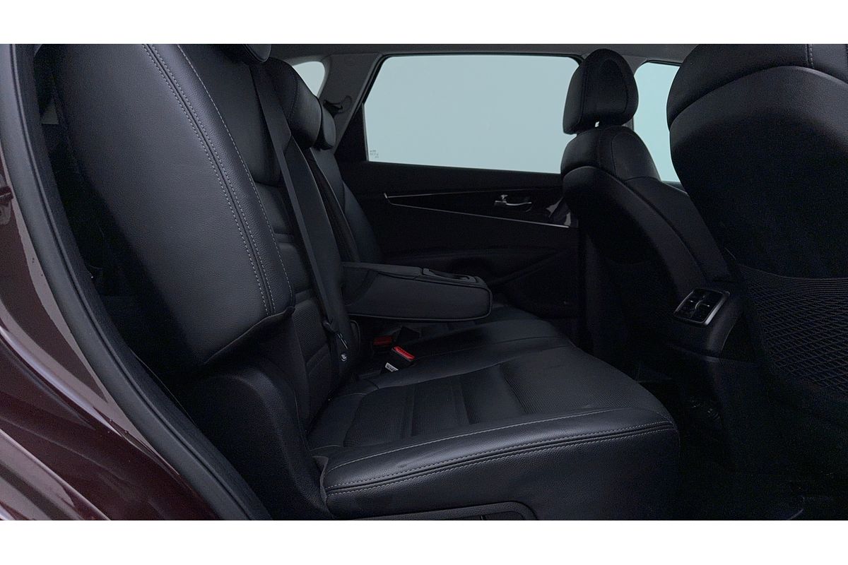 2017 Kia Sorento SLi UM
