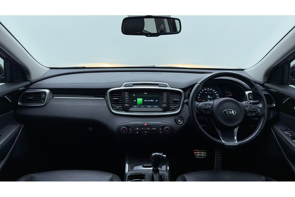 2017 Kia Sorento SLi UM