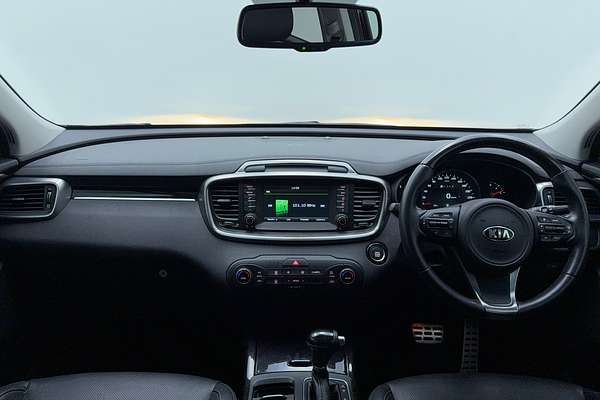 2017 Kia Sorento SLi UM