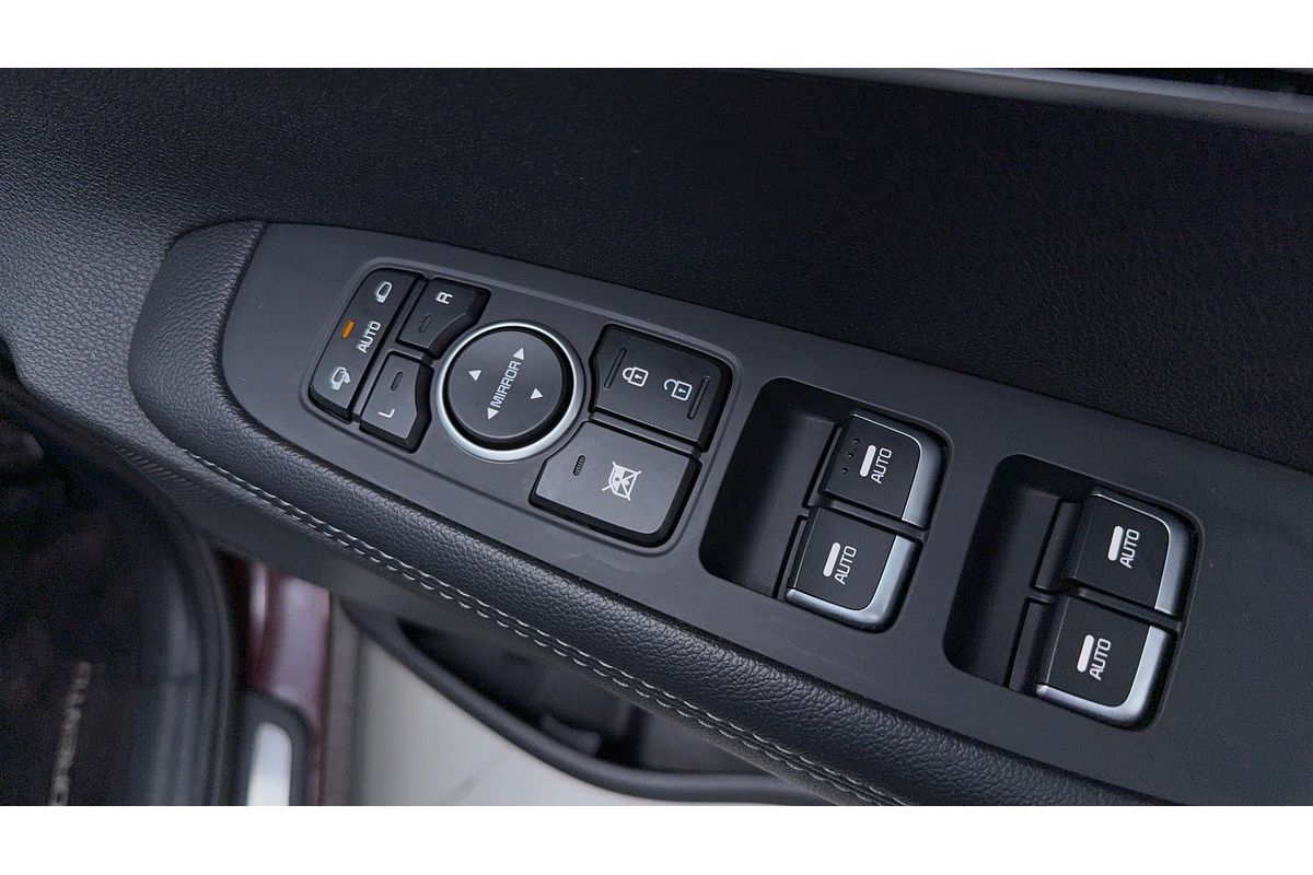 2017 Kia Sorento SLi UM