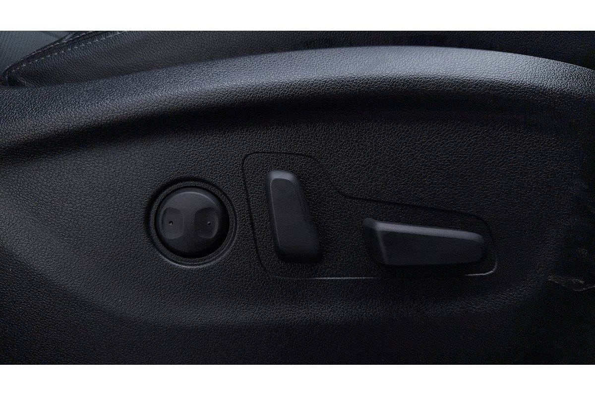 2017 Kia Sorento SLi UM