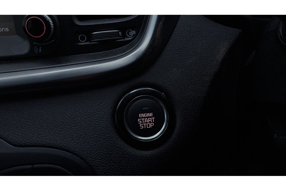 2017 Kia Sorento SLi UM
