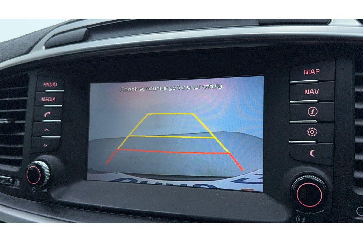2017 Kia Sorento SLi UM