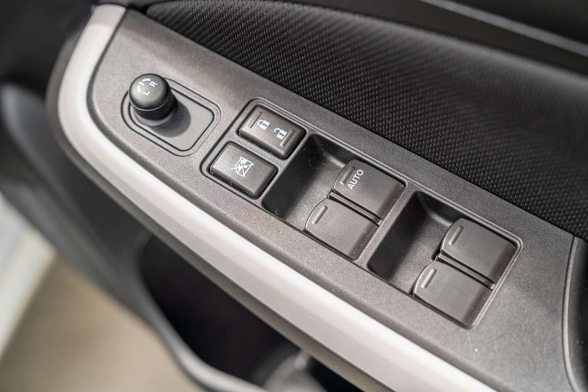 2020 Suzuki Swift GL Navigator Safety Pack AZ