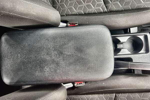 2022 Mitsubishi ASX ES XD