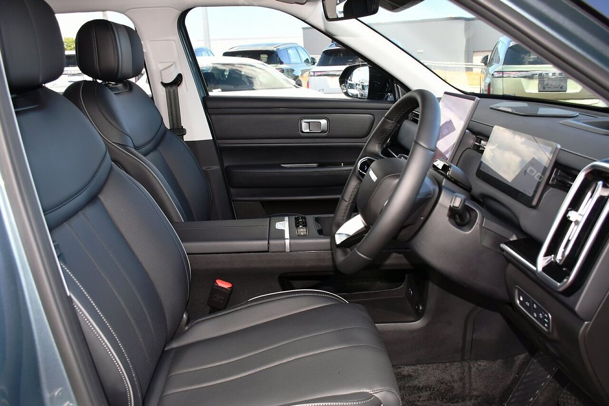 2025 Jaecoo J7 SHS Summit