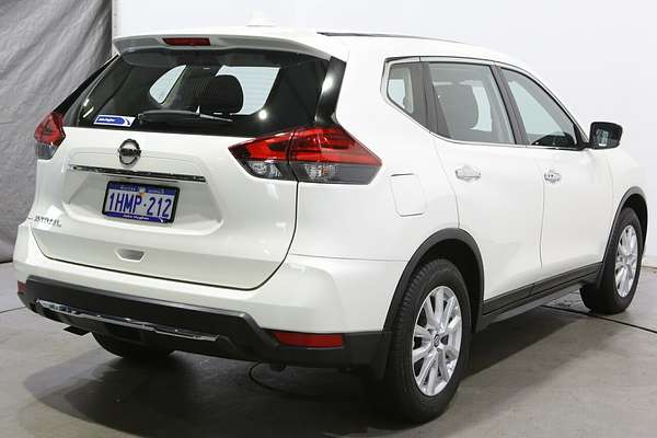 2022 Nissan X-TRAIL ST T32