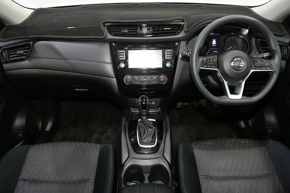 2022 Nissan X-TRAIL ST T32