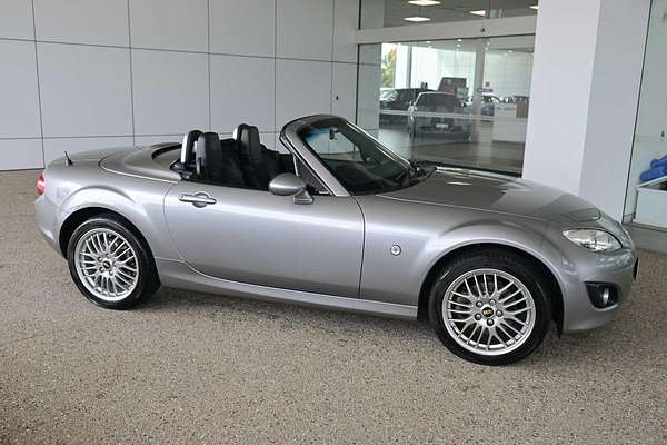 2009 Mazda MX-5 Roadster Coupe NC Series 1