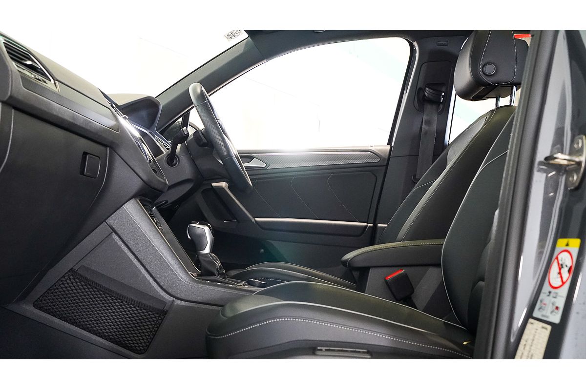 2021 Volkswagen Tiguan 162TSI R-Line 5N
