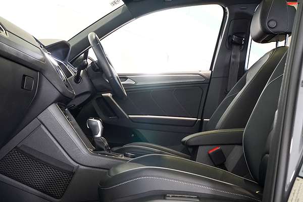 2021 Volkswagen Tiguan 162TSI R-Line 5N