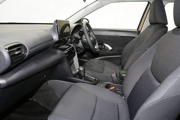 2025 Toyota Yaris Cross GX MXPJ10R